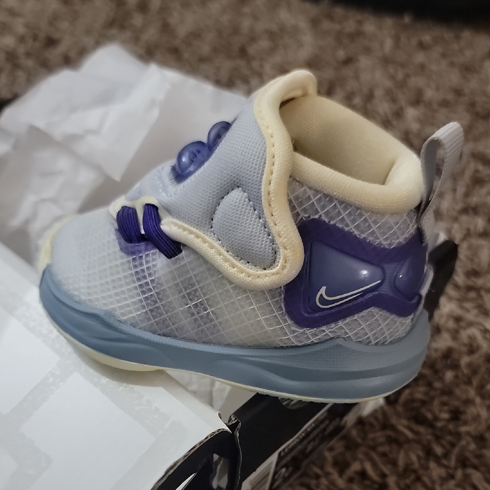2022 Nike Lebron 19 TD 'Easter' 2C New With Box